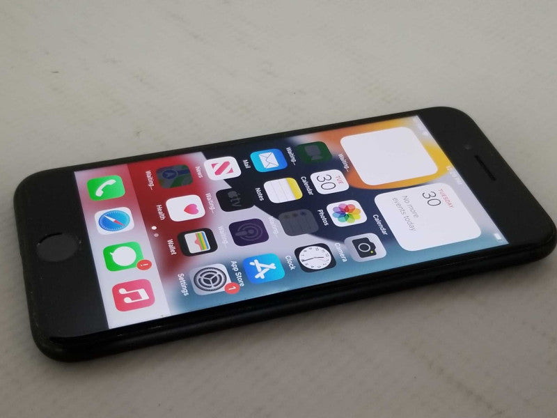 Apple iPhone 7 32 GB - Black, Unlocked Q_