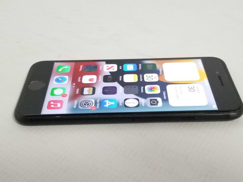 Apple iPhone 7 32 GB - Black, Unlocked Q_