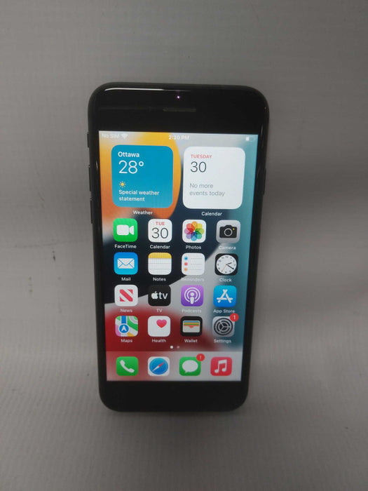 Apple iPhone 8 - 64GB - Gray Q