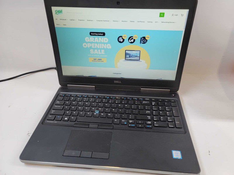 Dell Precision 7520 i7-7700HQ, Nvidia Quadro M1200, 480GB SSD + 750GB HDD **r Î²