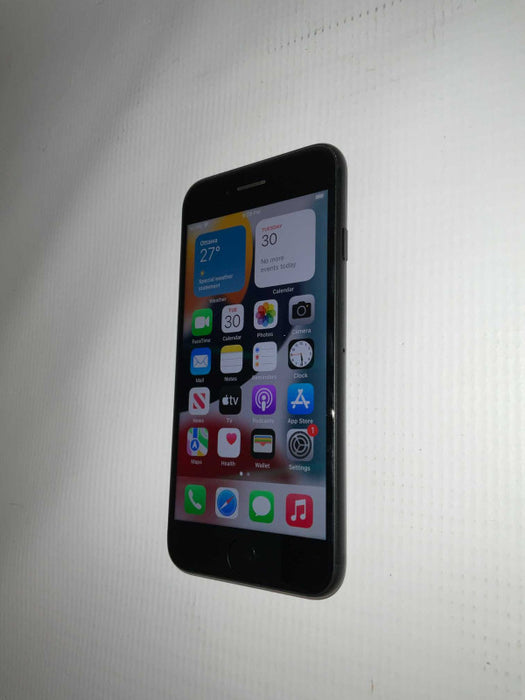 Apple iPhone 7 32GB UNLOCKED  -