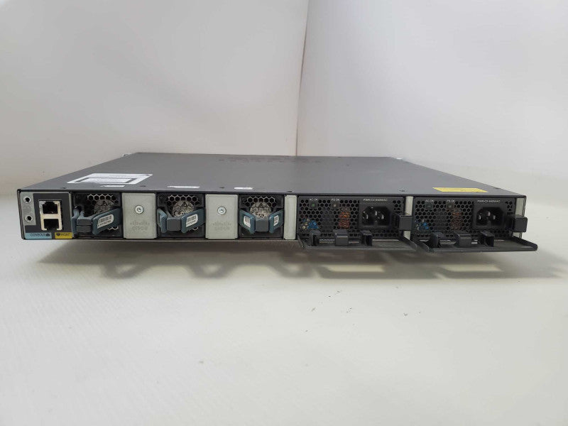 Cisco Catalyst WS-C3650-24PS-E Ethernet PoE 4x1G )