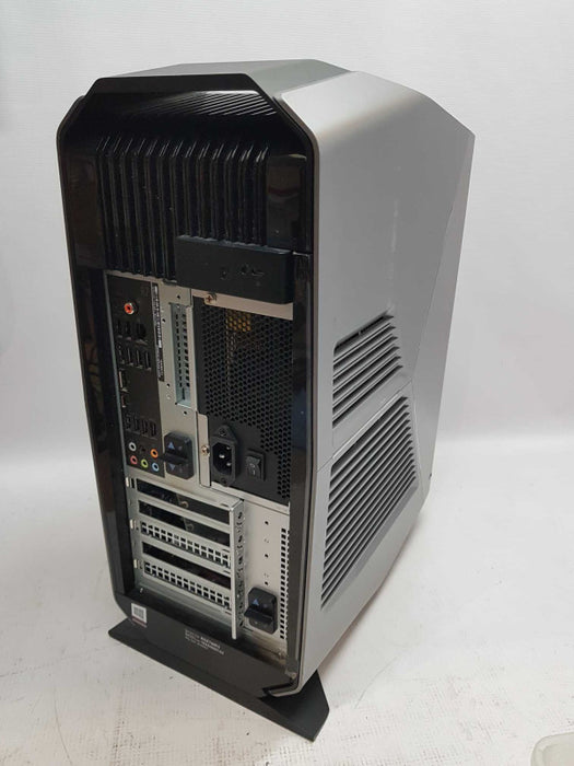 Alienware Aurora R7 for parts, No CPU, No RAM. Untested