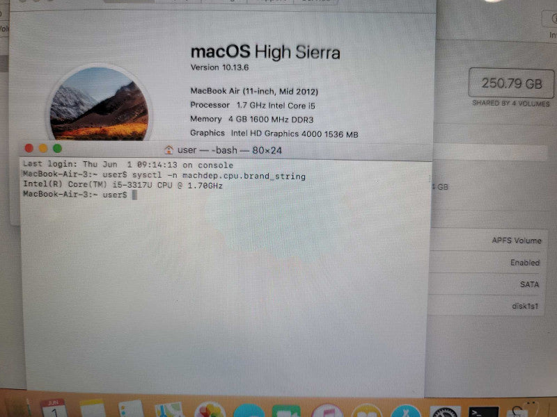 MacBook Air 2012 11\\" i5-3317 @ 1.70GHz, 4GB DDR3, 256GB SSD **read Î²
