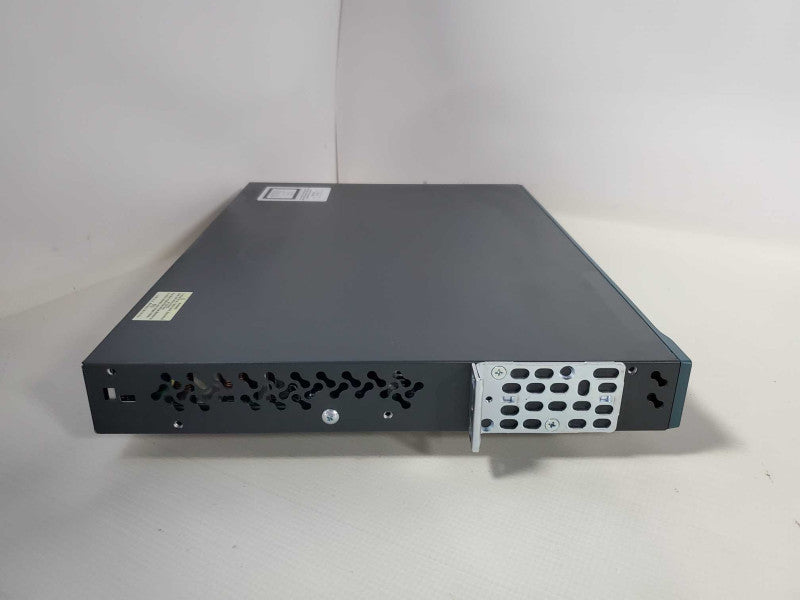 Cisco WS-C2960-48PST-L V04 - 48 Port PoE Ethernet Switch )