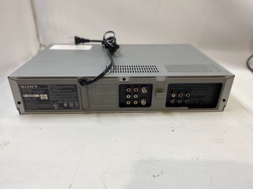 SONY DVD PLAYER/VIDEO CASSETTE RECORDER SLV-D370P DVD/VCR NO REMOTE!