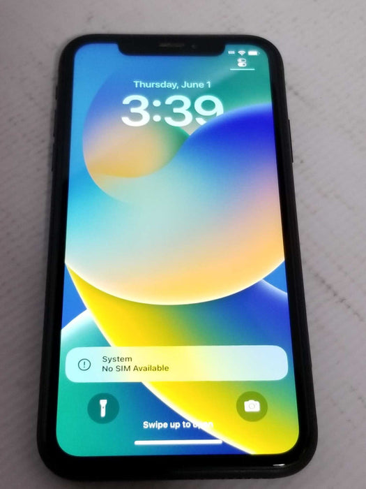 Apple iPhone XR - 64GB Unlocked Q_