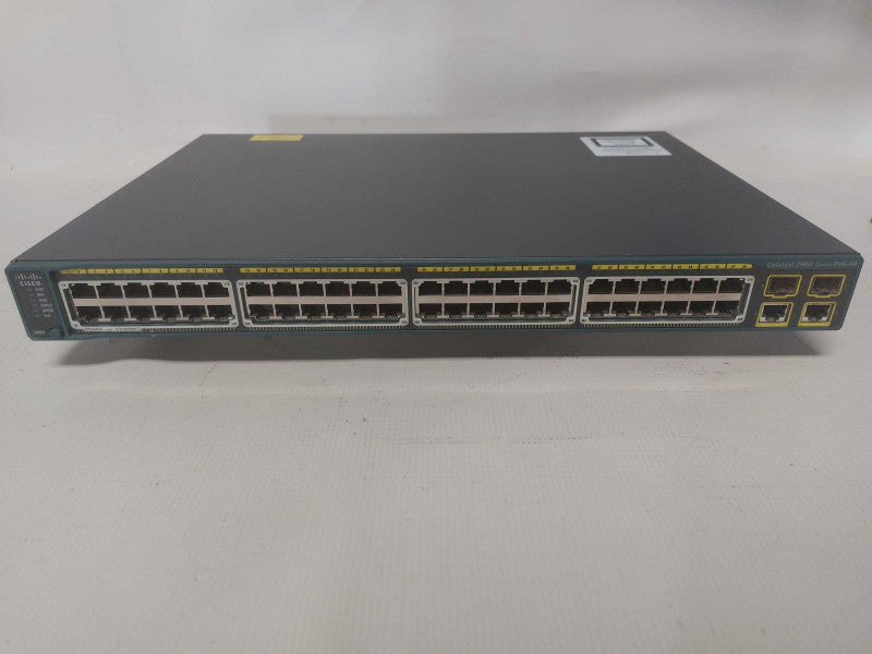 Cisco Catalyst 2960 series PoE 48 Ports