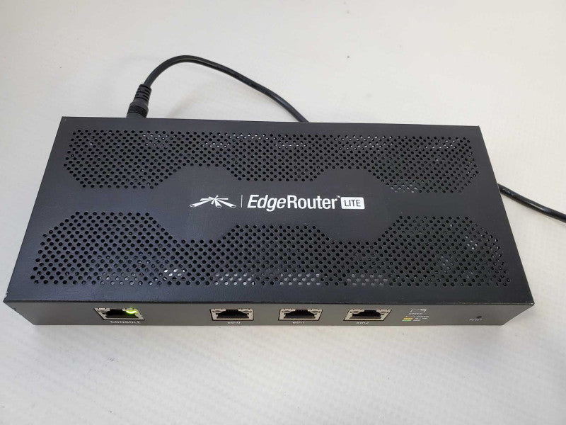 Ubiquiti Networks EdgeRouter Lite 3-Port Gigabit Router ERLite-3  )