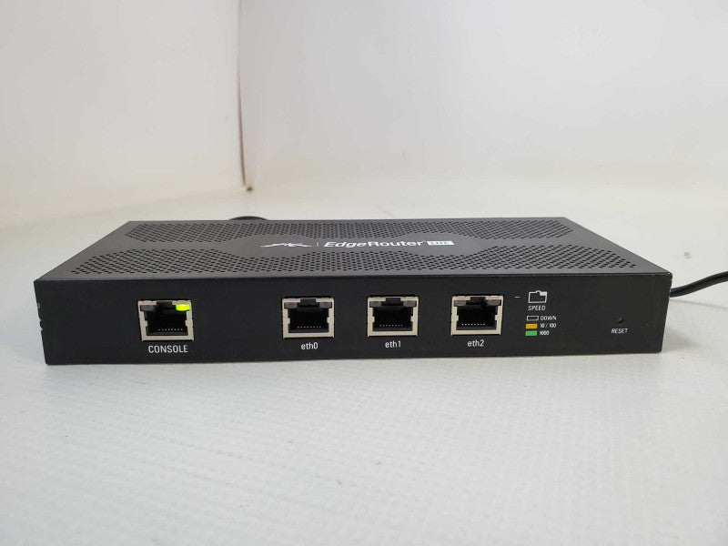 Ubiquiti Networks EdgeRouter Lite 3-Port Gigabit Router ERLite-3  )