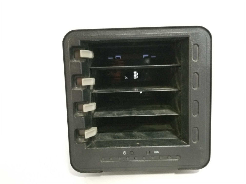 Drobo DR04D-D 4-Bay storage No HDD, Read _
