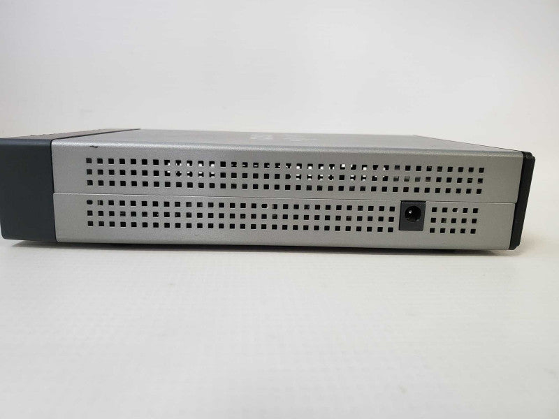CISCO Small Business RV042 - 10/100 4 Port VPN Router )