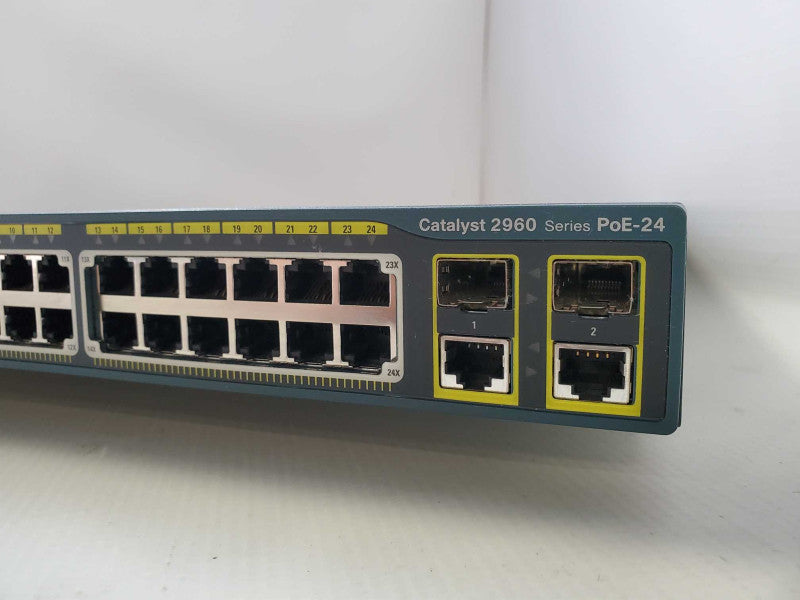 Cisco Catalyst WS-C2960-24PC-L 24 Port PoE Ethernet Switch )