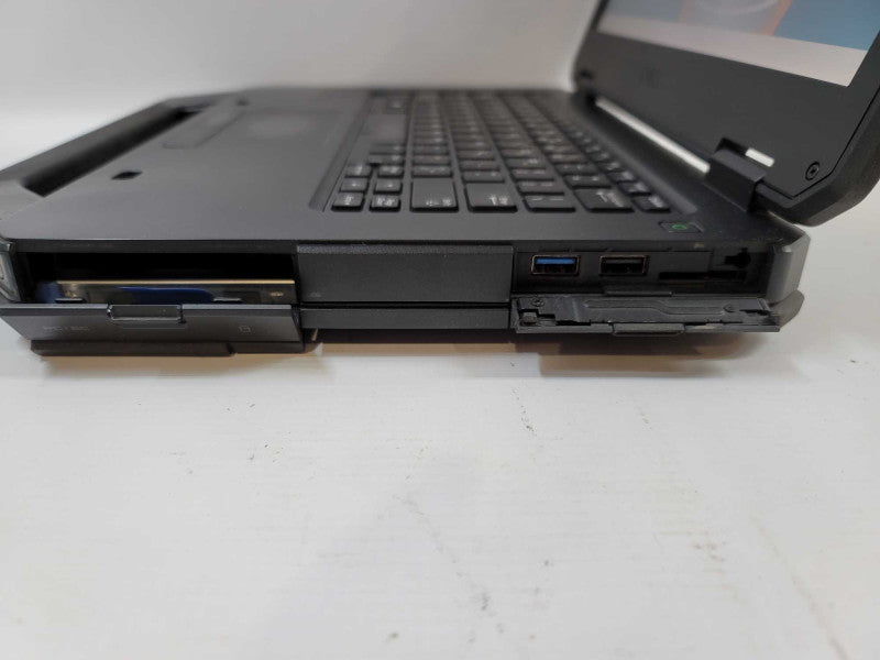 Dell Rugged Latitude 5054 i5-4310U, 8GB DDR3, 256GB SSD  Î²
