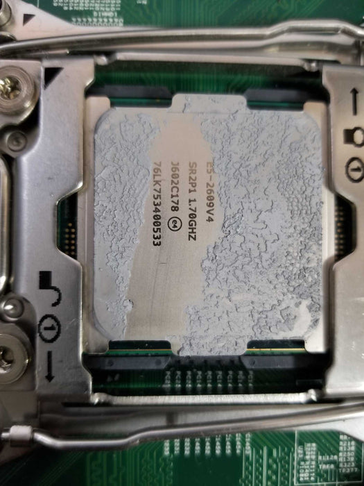 Lenovo TD350, 1x Xeon E5-2609v4, 16GB DDR4, 3.5\\" Bays, No PSU, Read _