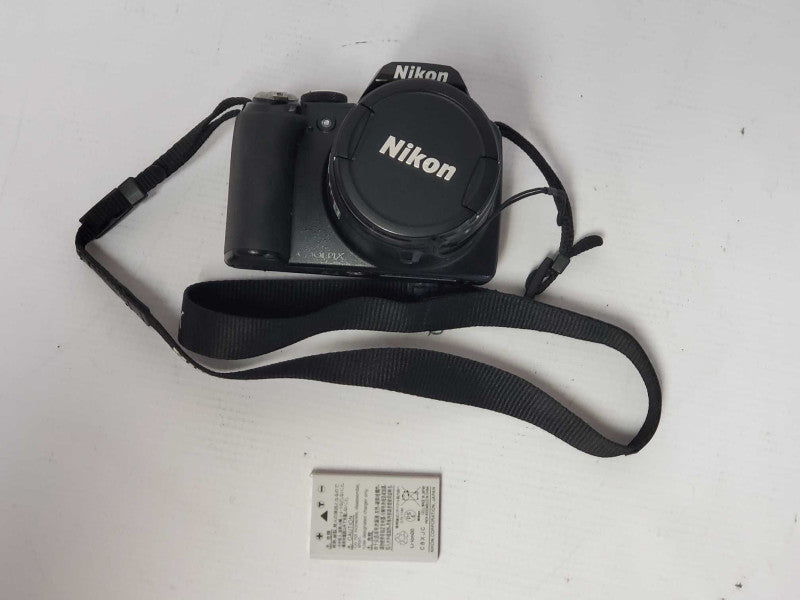 Nikon Coolpix P90 12.1MP Digital Camera (AS-IS) |