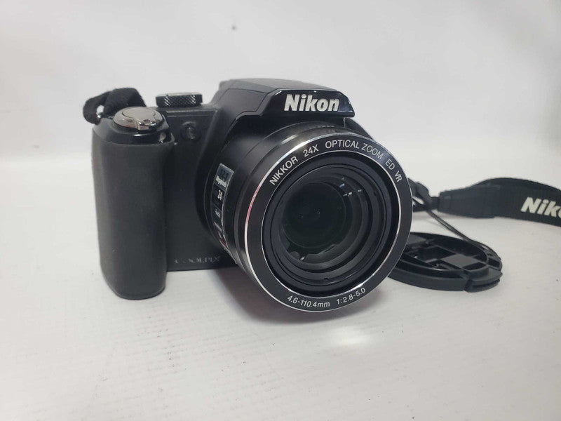 Nikon Coolpix P90 12.1MP Digital Camera (AS-IS) |