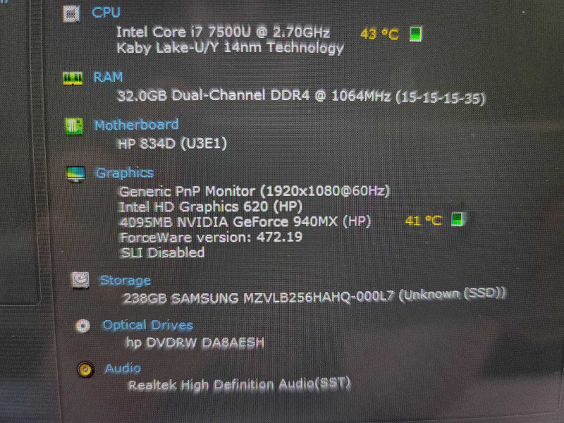 HP Envy 17-AE013 I7-7500, 32GB DDR4, 256GB SSD Î²