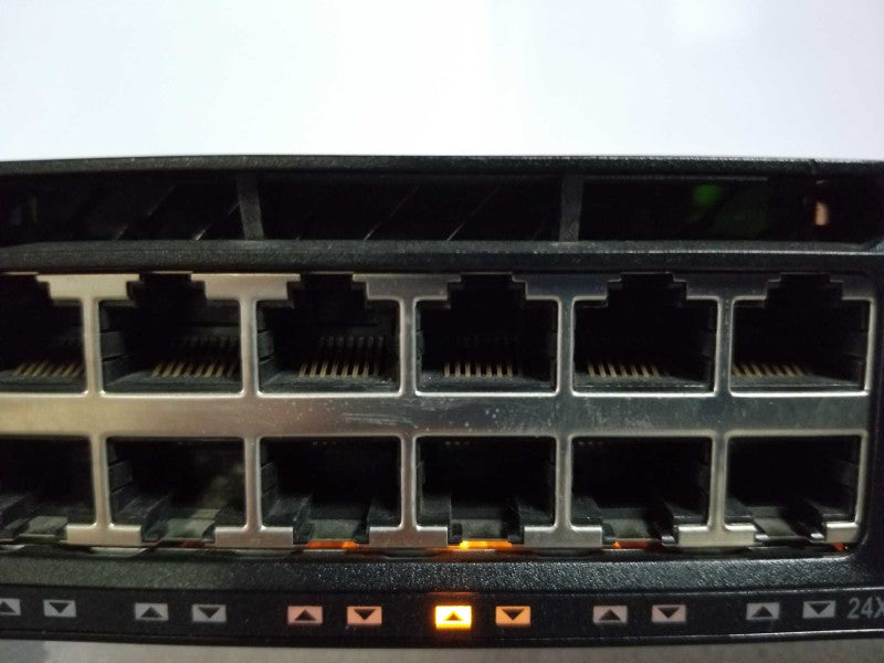 Cisco Catalyst WS-C3650-48FD-L 48 Port Gig PoE, 2x10G Uplink, 2x PSU, Read _