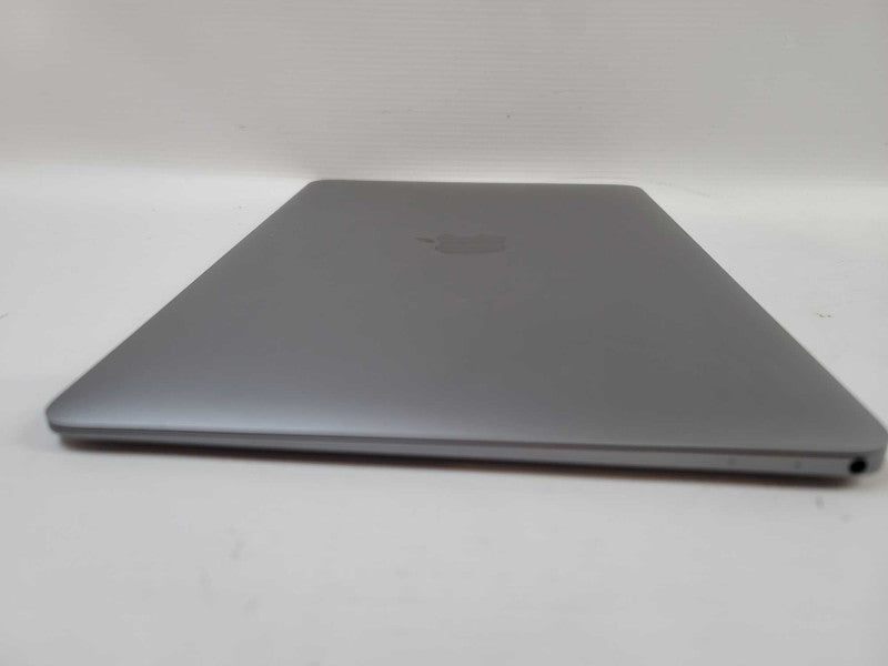 MacBook Retina 12\\" 2017 i5-7Y54, 8GB DDR3, 500GB SSD **NO POWER ADAPTER Î²
