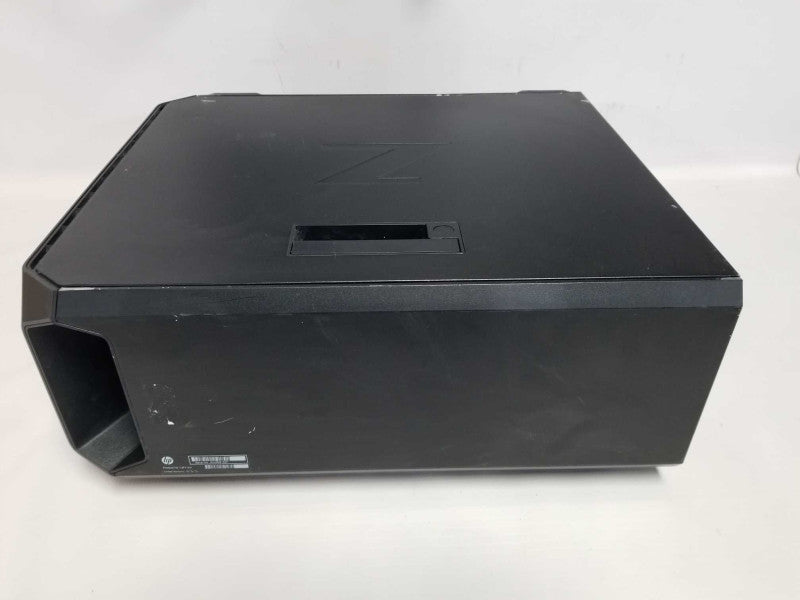 HP Z4 workstation BAREBONE - No CPU / No Ram / No HDDS / No GPU - READ #