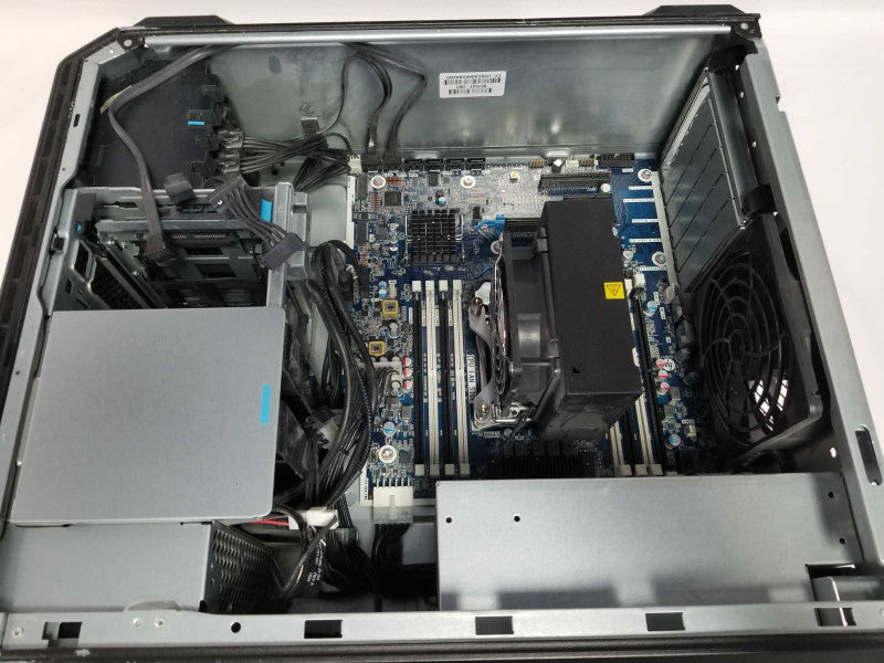 HP Z4 workstation BAREBONE - No CPU / No Ram / No HDDS / No GPU - READ #