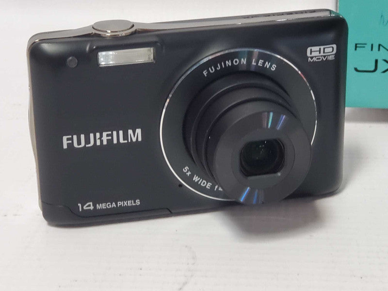 FujiFilm FinePix JX520 14MP Digital Camera |