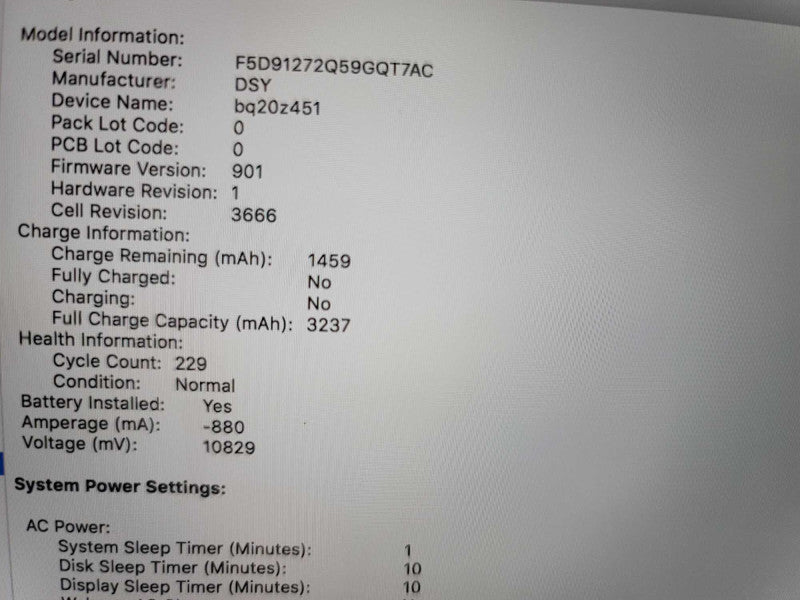 MacBook Pro 2017 13\\" i7-7660U, 16GB DDR3, 256GB SSD Î²