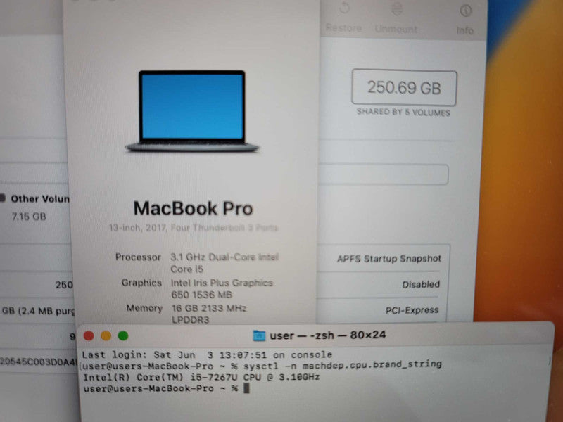 MacBook Pro 2017 13\\" TouchBar i5-7267U, 16GB DDR3, 256GB SSD Î²