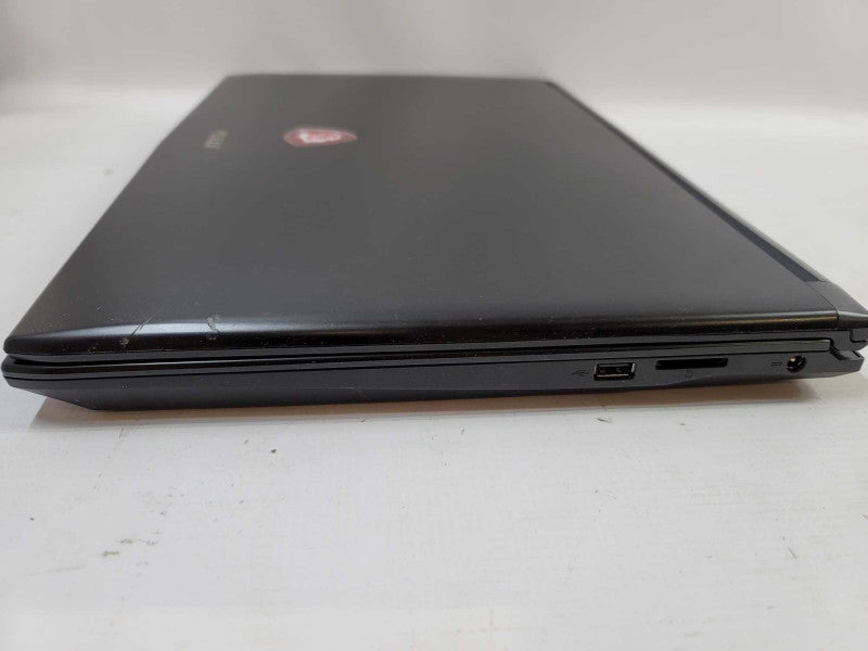 MSI GL72M- 7RDX, 16GB DDR4, 2GB GeForce GTX 1050, i7-7700HQ, 1TB SSD Î²