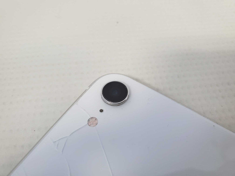 Apple iPhone XR 64GB Unlocked - White **READ** )