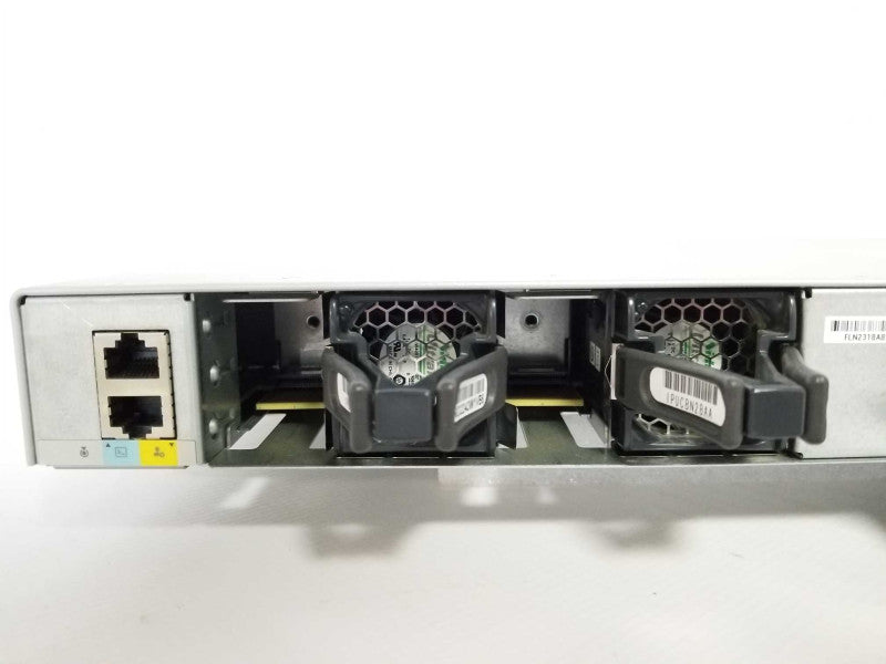Cisco C9200-48P-E Catalyst 9200 48-Port Gigabit PoE+ Switch, 1x PSU Q_