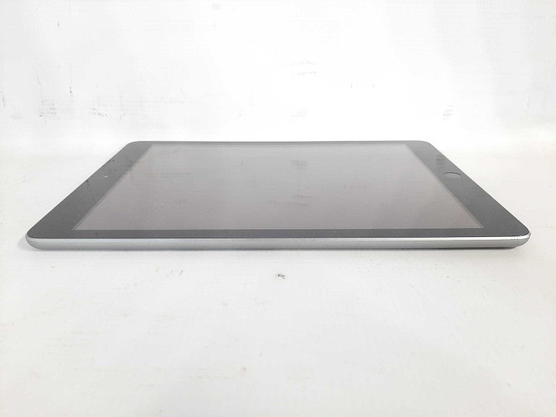 Apple iPad 5 A1822 32GB $