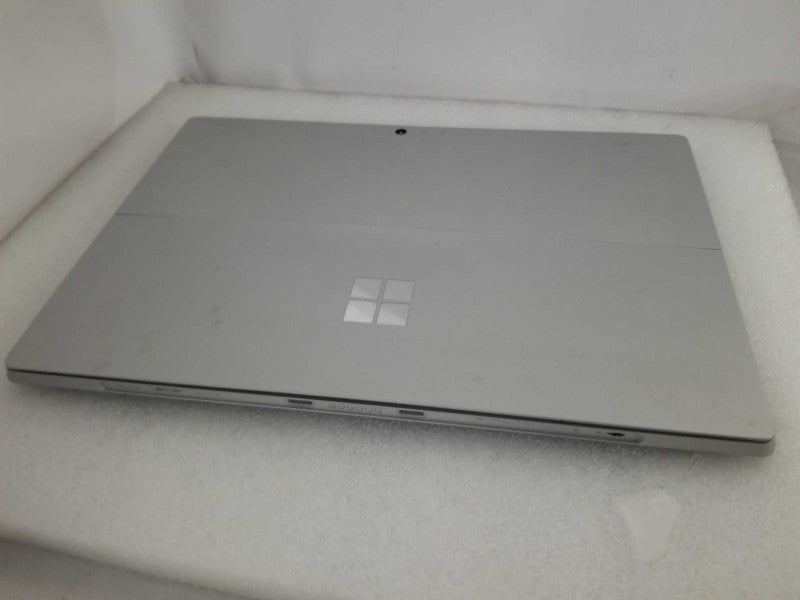Microsoft Surface Pro 4 - i5-6300U, 4GB RAM, 128GB - READ