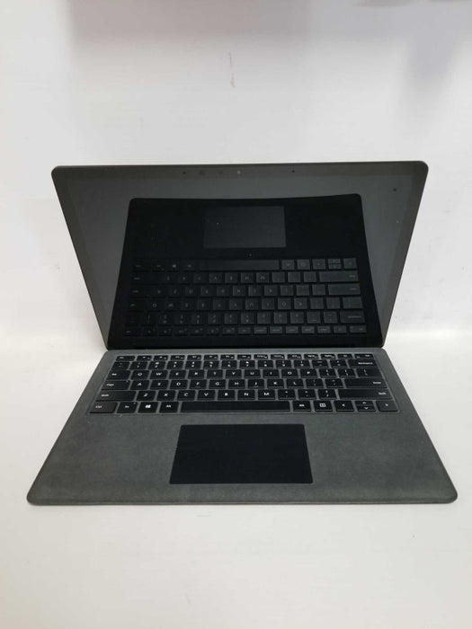 Surface Laptop 2 i7-8650U @ 1.90ghz / 8gb ram / 256gb NvME SSD - READ #\t #