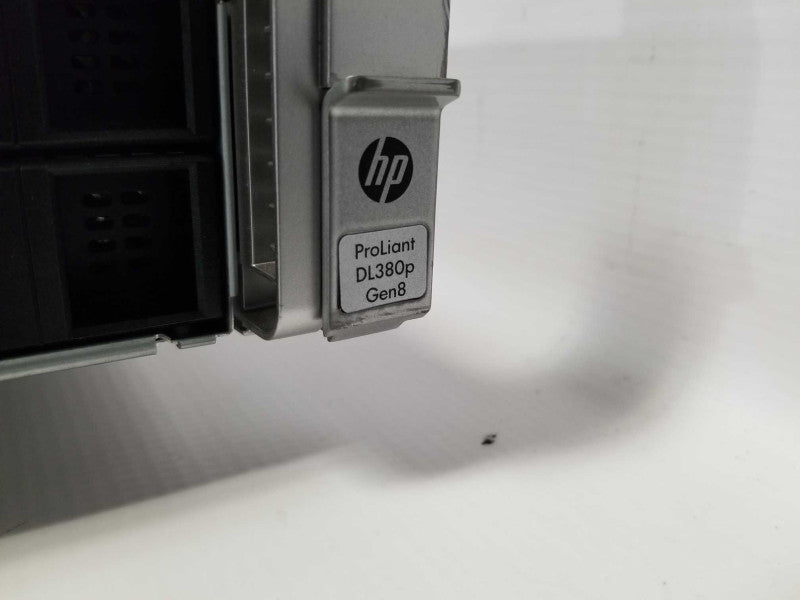 HP Proliant DL380p Gen8 2x Xeon E5-2640 @ 2.50ghz / 16gb ram / P420i Raid #