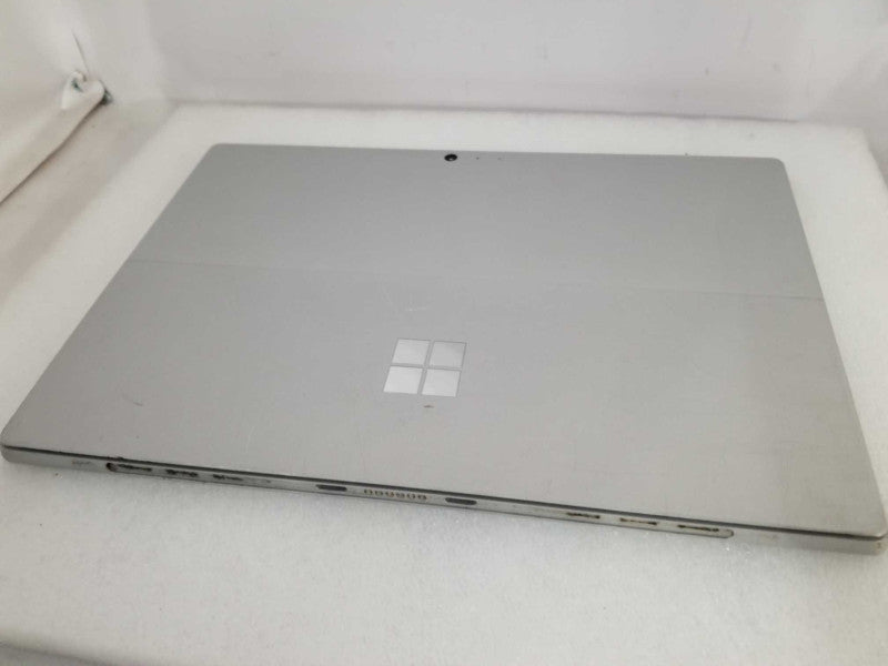 Microsoft Surface Pro 5 - i7-7660U, 16GB RAM, 512GB SSD - READ