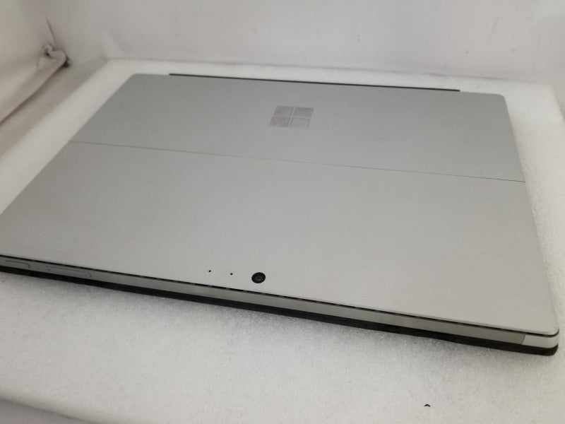Microsoft Surface Pro 5 - i5-7300U 2.6GHz, 16GB RAM, 256GB SSD - READ
