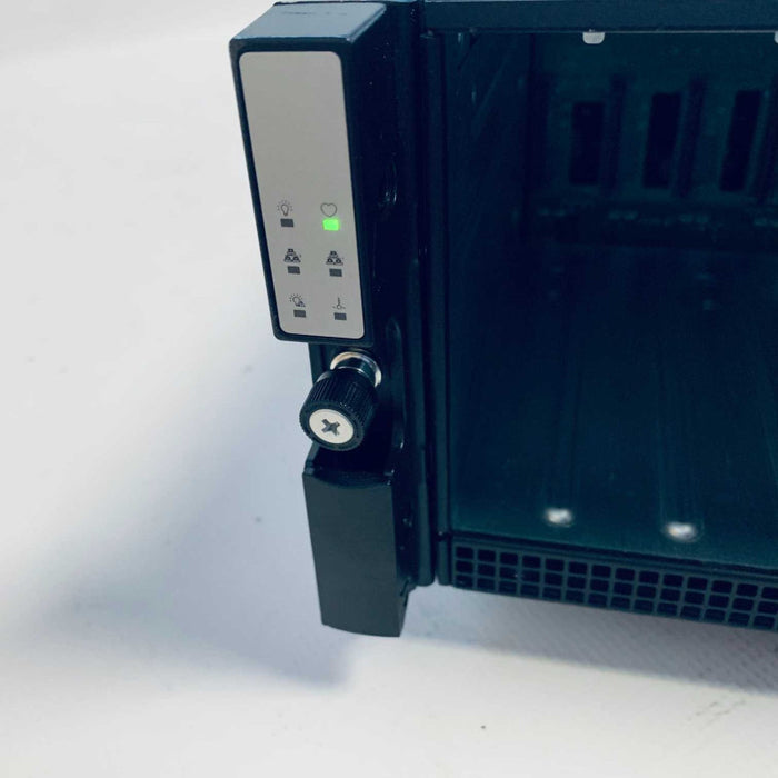 Nimble Storage Array CS300, 2x Controllers, 2x PSUs, 16x 3.5\\" NO HDDs/Caddies =