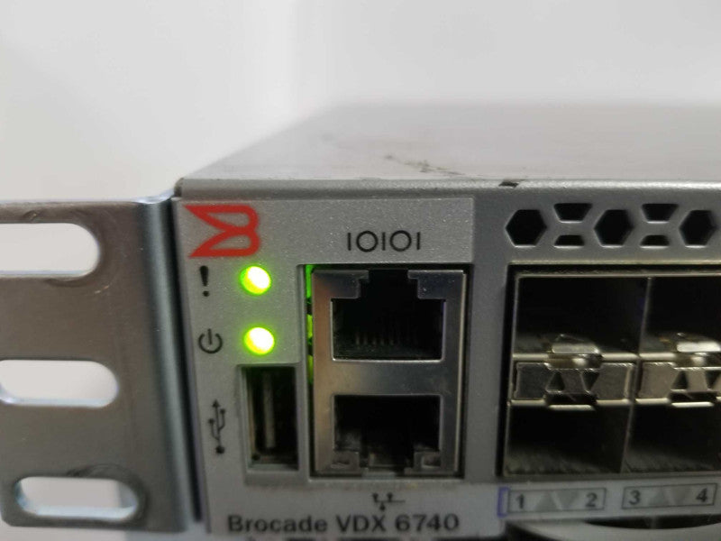 Brocade VDX 6740 BR-VDX6740-24-F 10GbE SFP+ 4x 40Gb QSFP+ Read  Q_