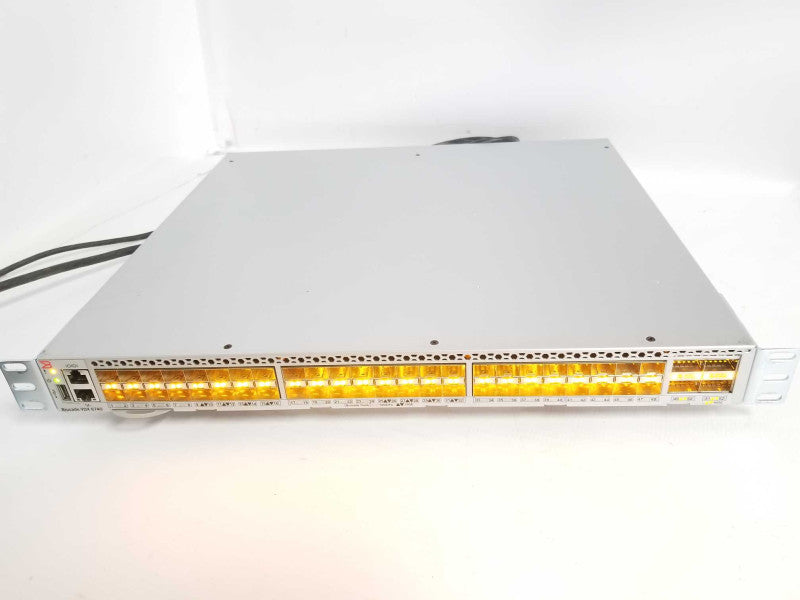 Brocade VDX 6740 BR-VDX6740-24-F 10GbE SFP+ 4x 40Gb QSFP+ Read  Q_