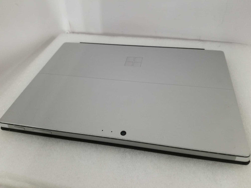 Microsoft Surface Pro 5 - i5-7300U 2.6GHz, 8GB RAM, 256GB SSD