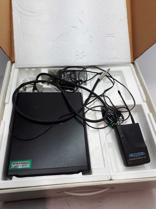 Vega U2020 Wireless Mic system- See notes &
