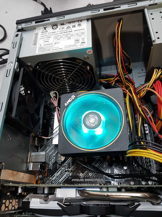 Custom PC - Amd Ryzen 7 3700x @ 3.60 GHZ 32GB DDR4, RX 570 Armor 8GB 450w PSU