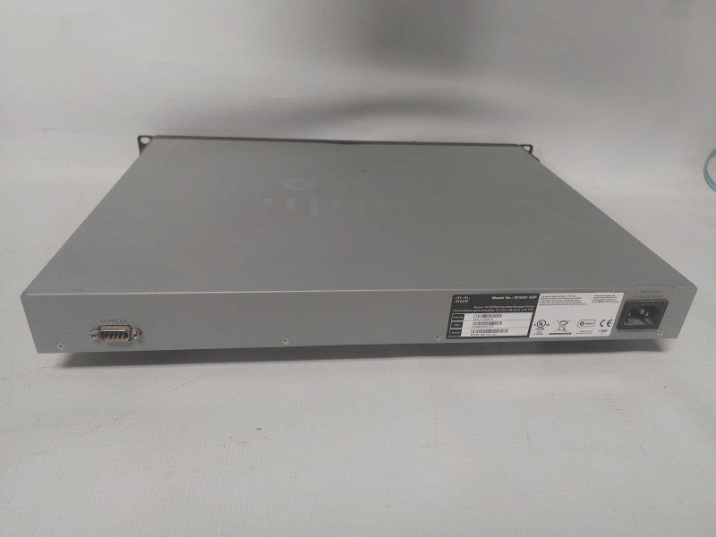 Cisco SF500-48P with Brackets 48-Port 10/100 PoESwitch Cisco SF 500-48P Q