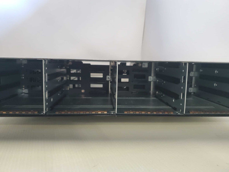 Dell EqualLogic PS4100 Chassis 2U Storage Array 12 x SFF Drive Bays 2 x PSUs )