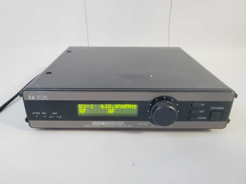 TOA WT-5800 UHF Wireless Radio Microphone Q(