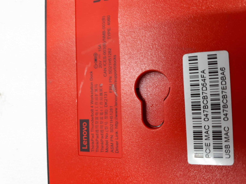 Lenovo 40B0 DK2131 ThinkPad  Universal 4 Docking Station  &