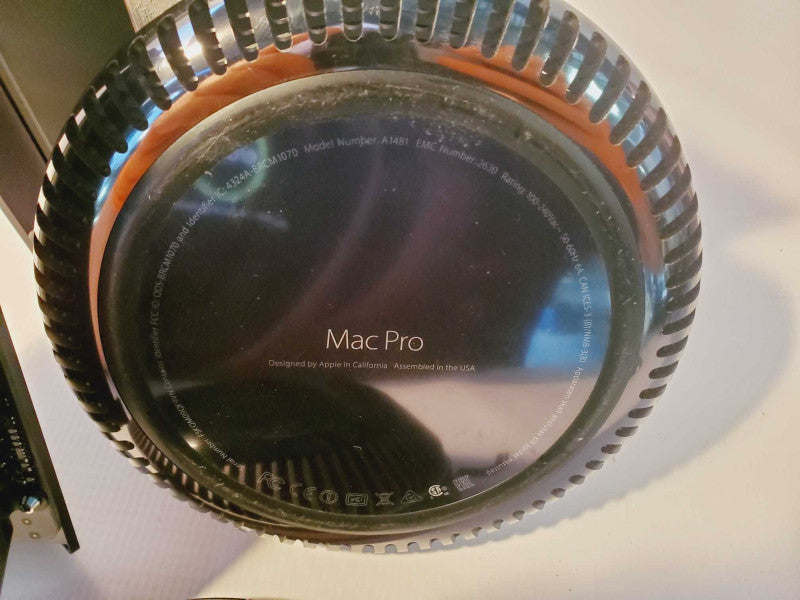 Mac Pro A1481 [Barebones - No MB/No HDD/No Ram/No CPU] (