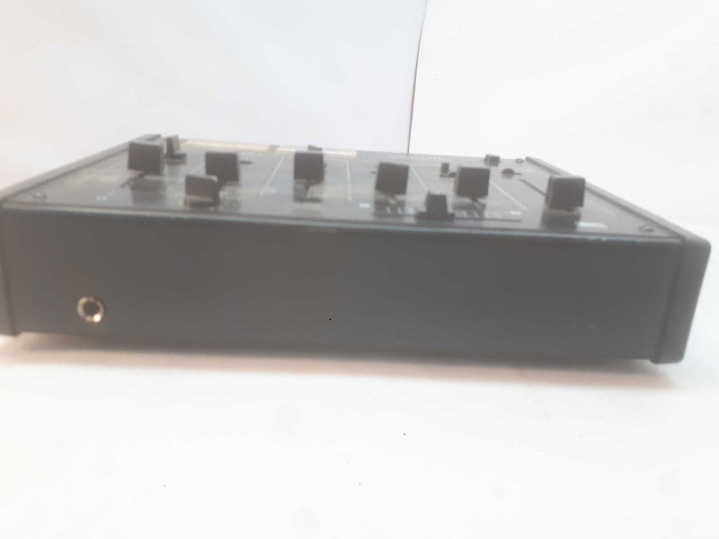 Realistic Stereo Mixing Console
